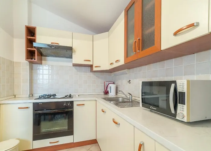 By The Sea - 18533 Apartman *