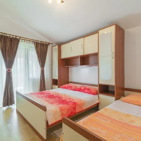 By The Sea - 18533 Apartman