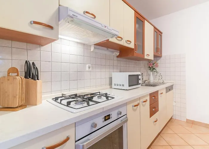 Appartamento By The Sea - 18533